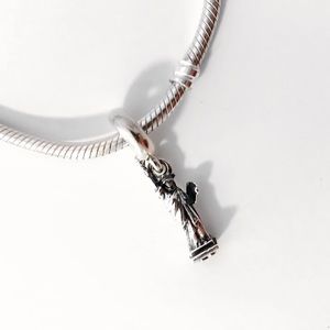 Pandora New York Statue of Liberty Dangle Charm
